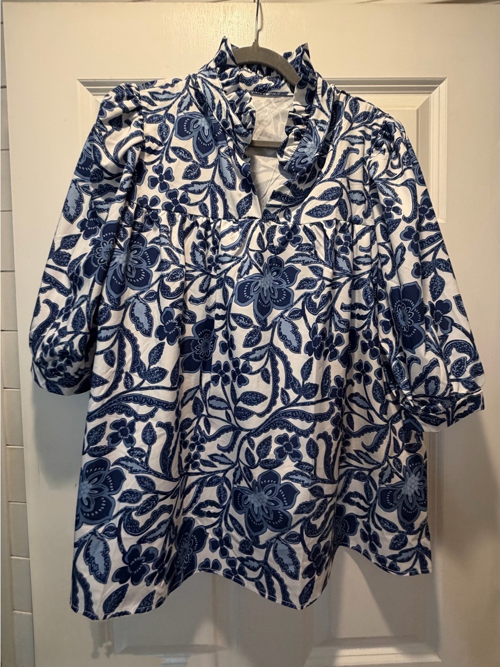 White and Blue Floral Puff-Sleeve Tunic Top